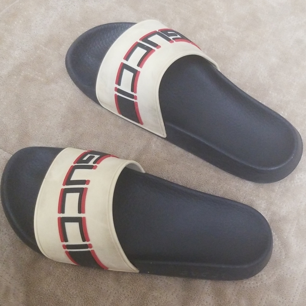 Gucci slides used off white rubber Men size us8